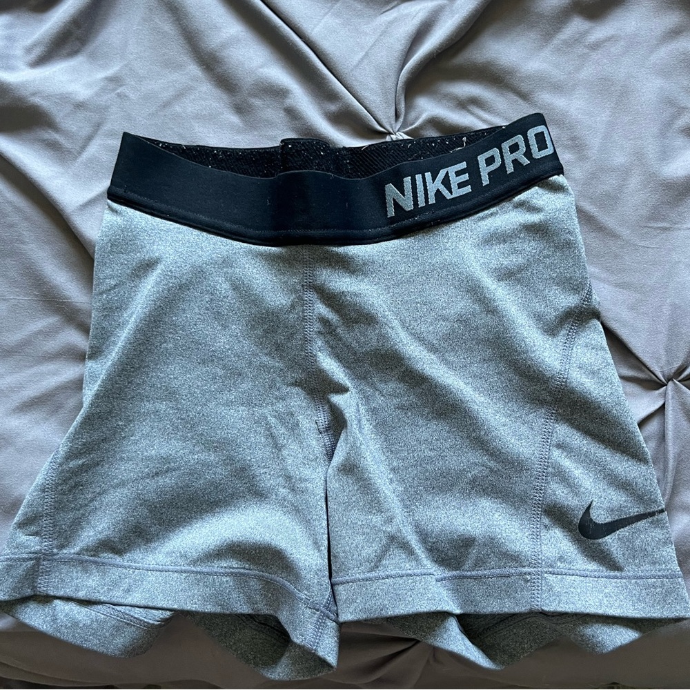 gray nike pros!